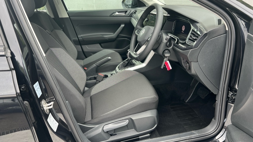 Used Volkswagen Taigo 2025 for sale - 76870314: Photo 26