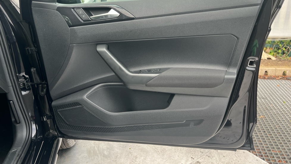 Used Volkswagen Taigo 2025 for sale - 76870314: Photo 37