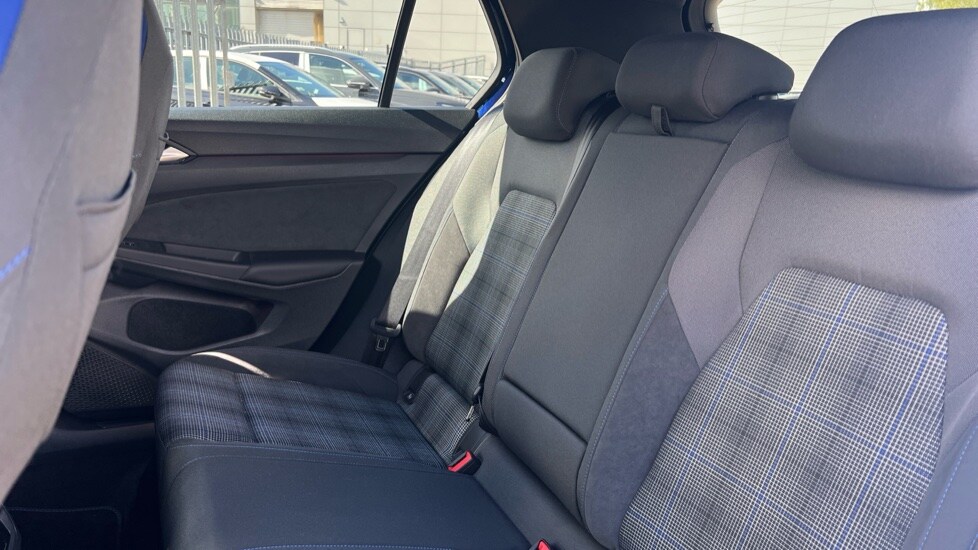Used Volkswagen Golf 2024 for sale - 75886992: Photo 15