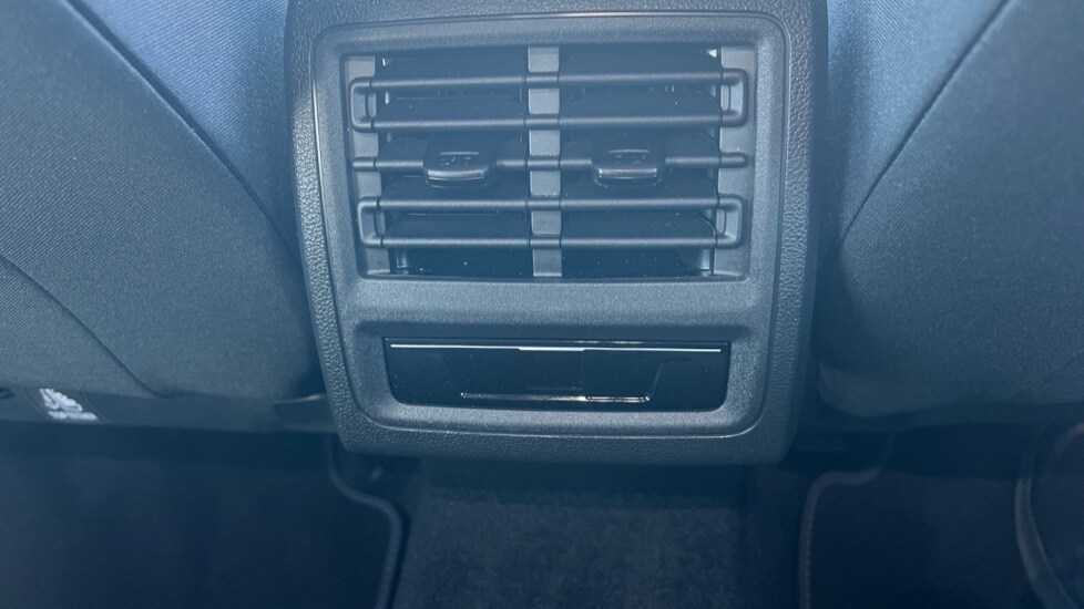 Used Volkswagen Golf 2024 for sale - 75886992: Photo 34