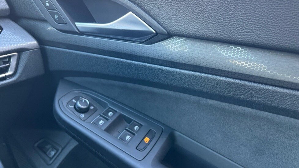 Used Volkswagen Golf 2024 for sale - 75886992: Photo 37