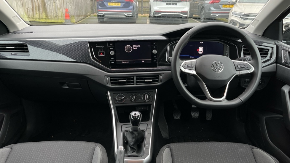 Used Volkswagen Polo 2024 for sale - 76297472: Photo 12
