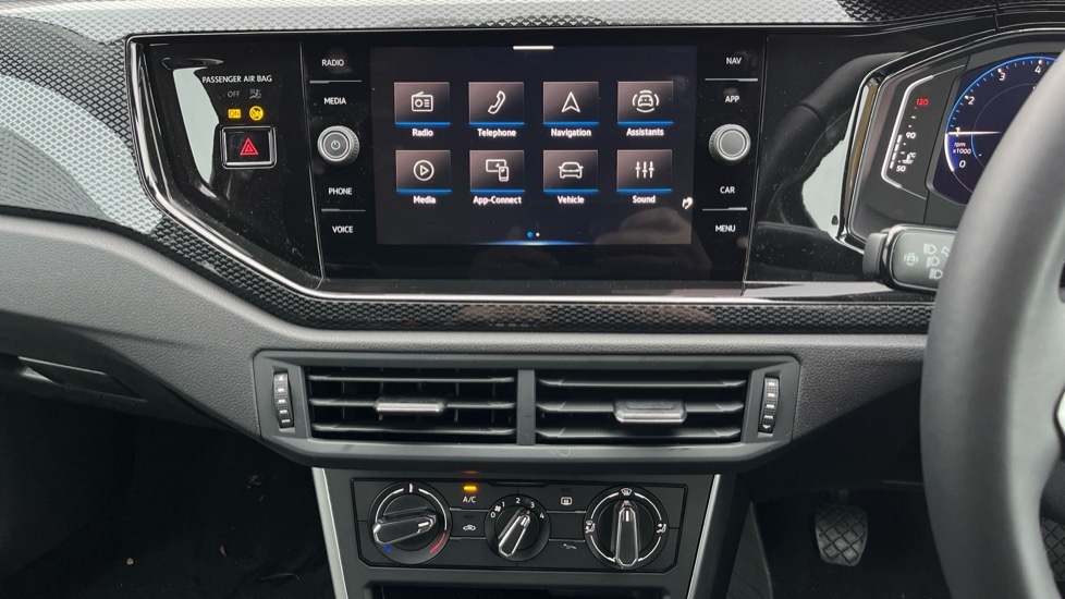 Used Volkswagen Polo 2024 for sale - 76297472: Photo 13
