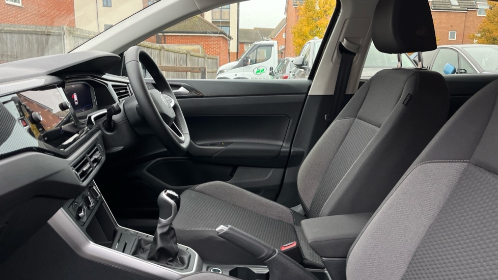 Used Volkswagen Polo 2024 for sale - 76297472: Photo 27