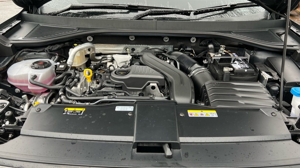 Used Volkswagen T-Roc 2025 for sale - 76874464: Photo 16