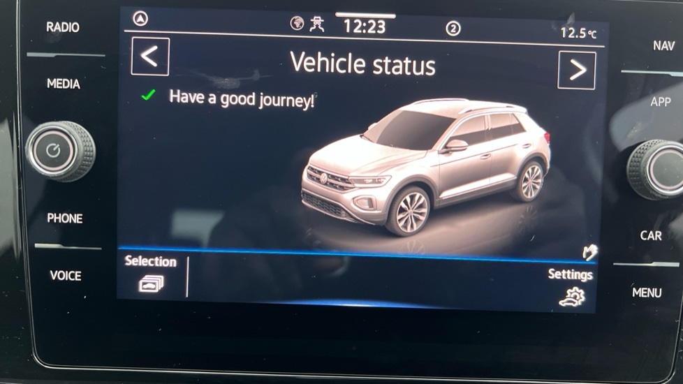 Used Volkswagen T-Roc 2025 for sale - 76874464: Photo 23