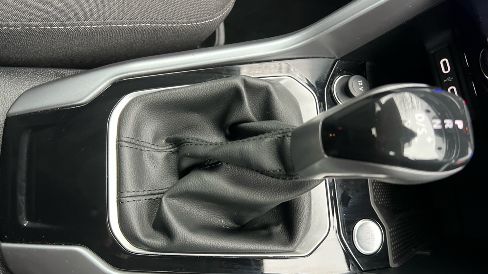 Used Volkswagen T-Roc 2025 for sale - 76874464: Photo 35