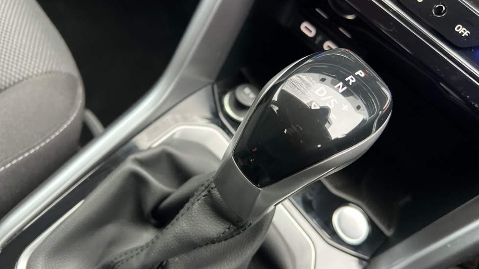 Used Volkswagen T-Roc 2025 for sale - 76874464: Photo 36