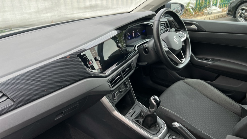 Used Volkswagen Polo 2023 for sale - 76869744: Photo 2