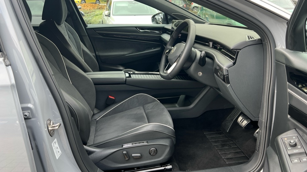 Used Volkswagen ID.7 2025 for sale - 76154776: Photo 5