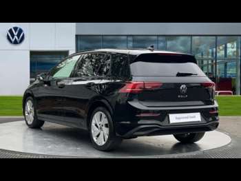 Used Volkswagen Golf 2024 for sale - 74684150: Photo