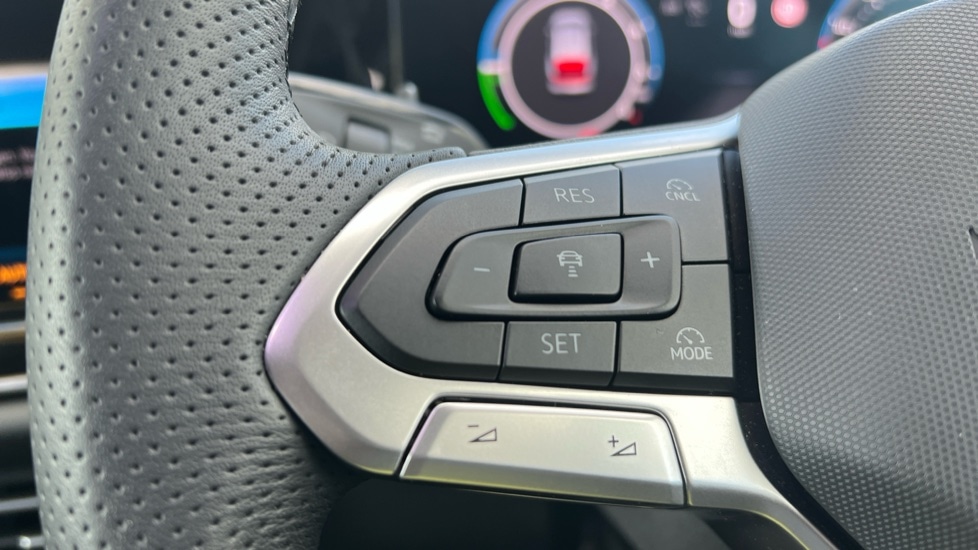 Used Volkswagen Tiguan 2025 for sale - 76176260: Photo 30