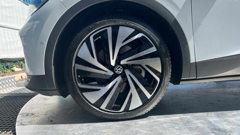 Used Volkswagen ID.4 2025 for sale - 76870322: Photo 20