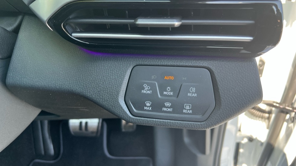 Used Volkswagen ID.4 2025 for sale - 76870322: Photo 49