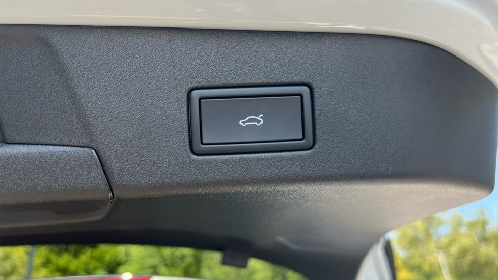 Used Volkswagen ID.4 2025 for sale - 76870322: Photo 51