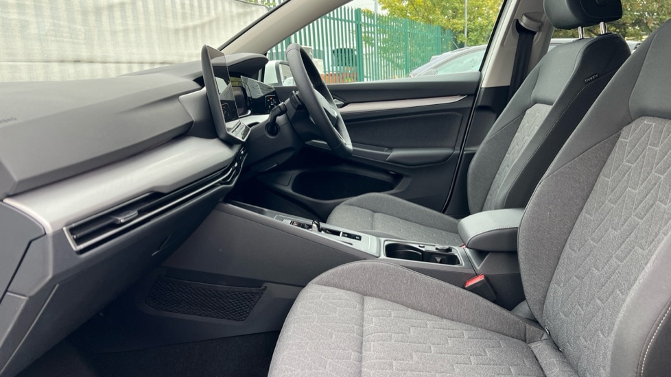 Used Volkswagen Golf 2025 for sale - 76870334: Photo 28