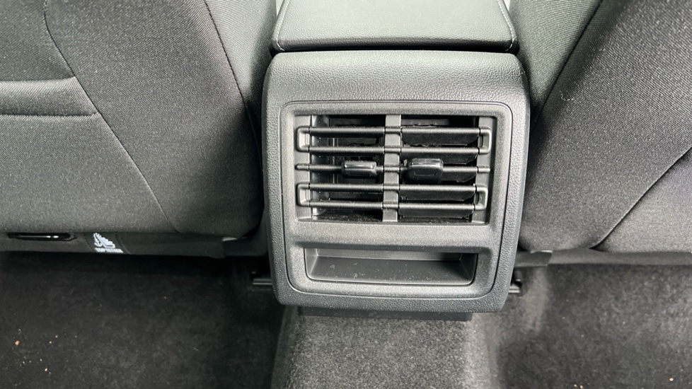 Used Volkswagen Golf 2025 for sale - 76870334: Photo 34