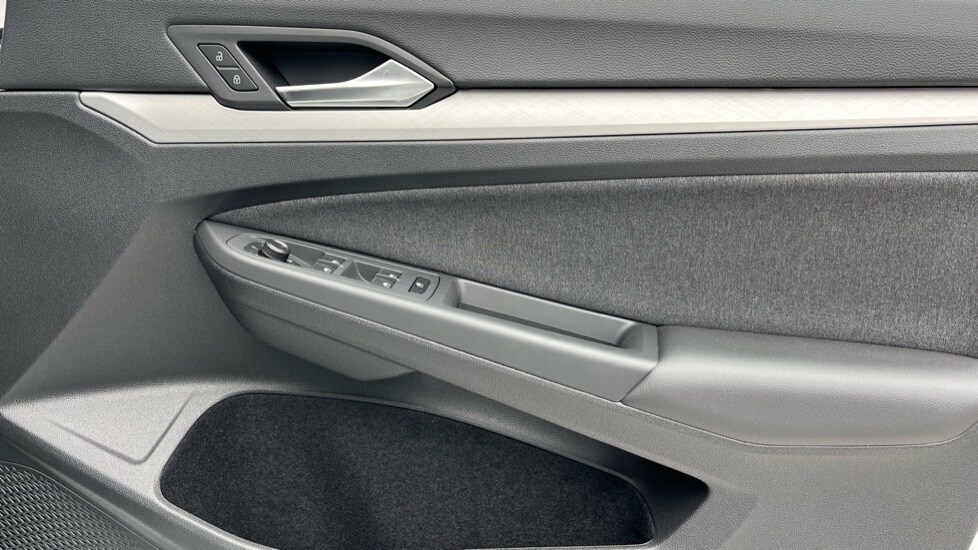 Used Volkswagen Golf 2025 for sale - 76870334: Photo 37