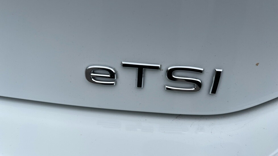 Used Volkswagen Golf 2025 for sale - 76870334: Photo 47