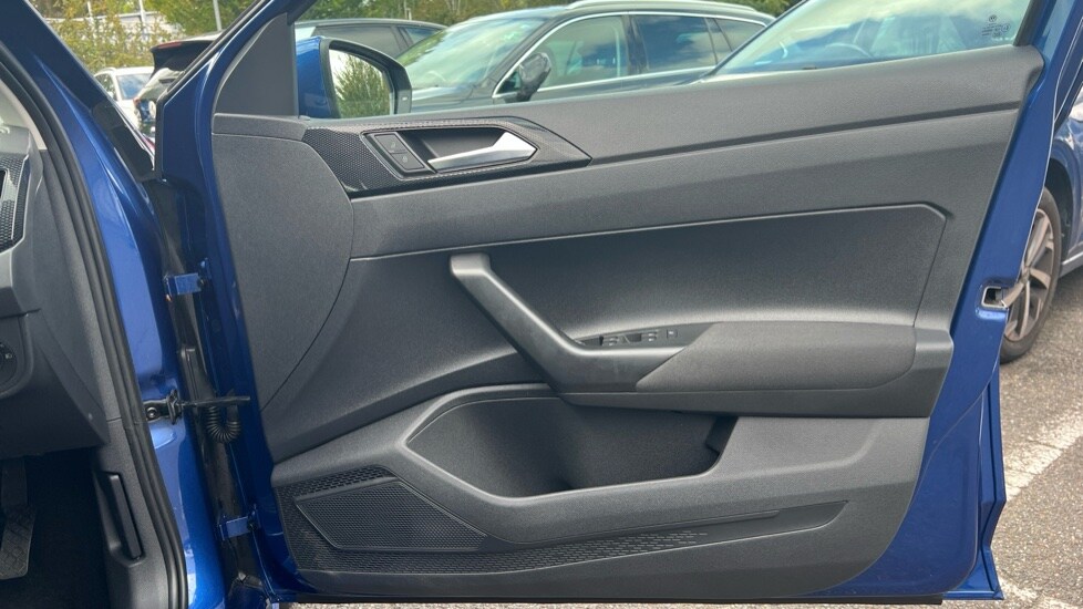 Used Volkswagen Polo 2022 for sale - 77057882: Photo 37