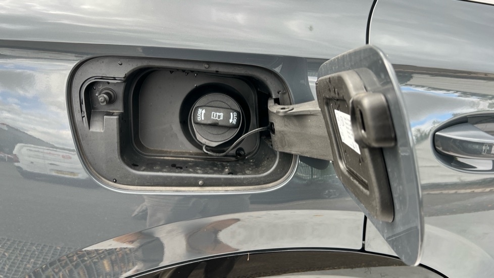 Used Volkswagen Tiguan 2025 for sale - 76868605: Photo 28