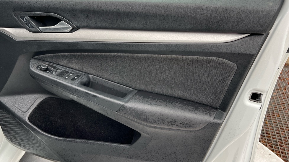 Used Volkswagen Golf 2022 for sale - 76873914: Photo 37