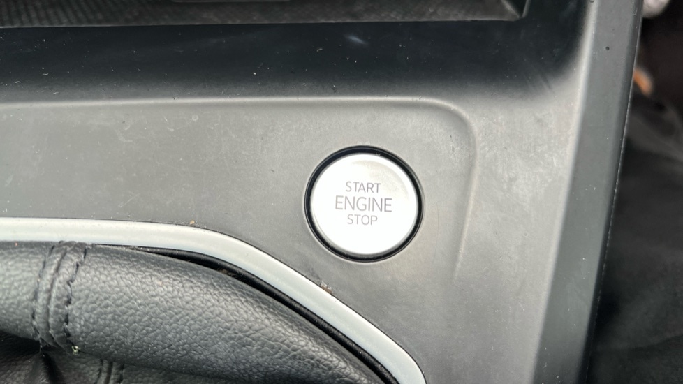 Used Volkswagen Golf 2022 for sale - 76873914: Photo 48