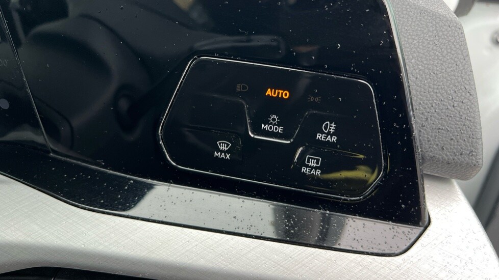 Used Volkswagen Golf 2022 for sale - 76873914: Photo 50