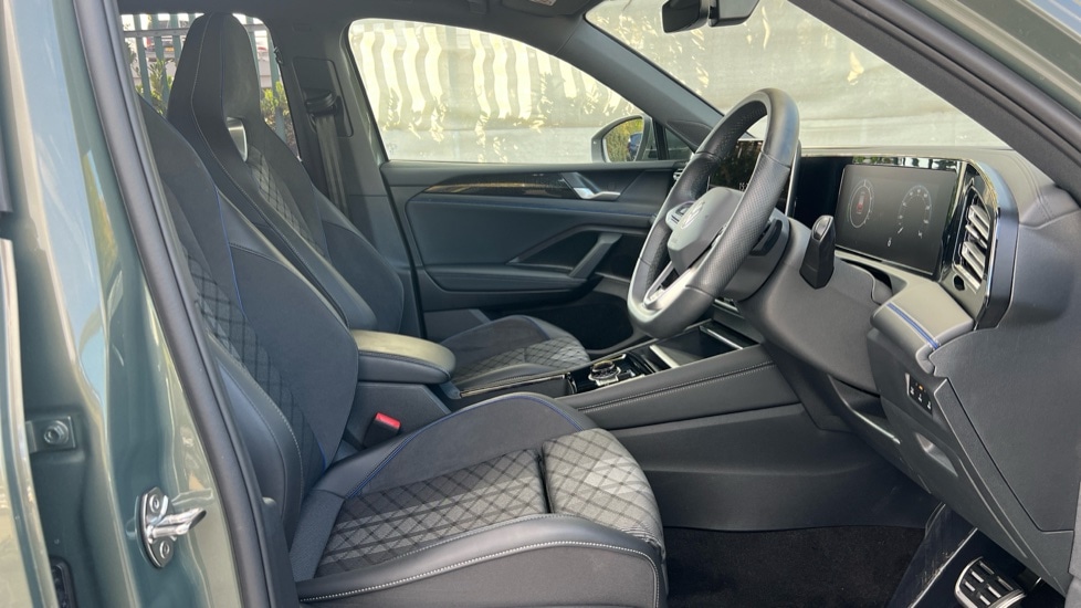 Used Volkswagen Tiguan 2025 for sale - 76869853: Photo 5