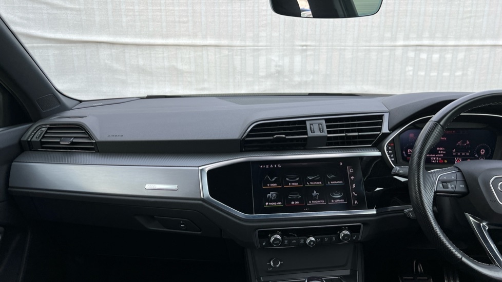 Used Audi Q3 2023 for sale - 76870070: Photo 12