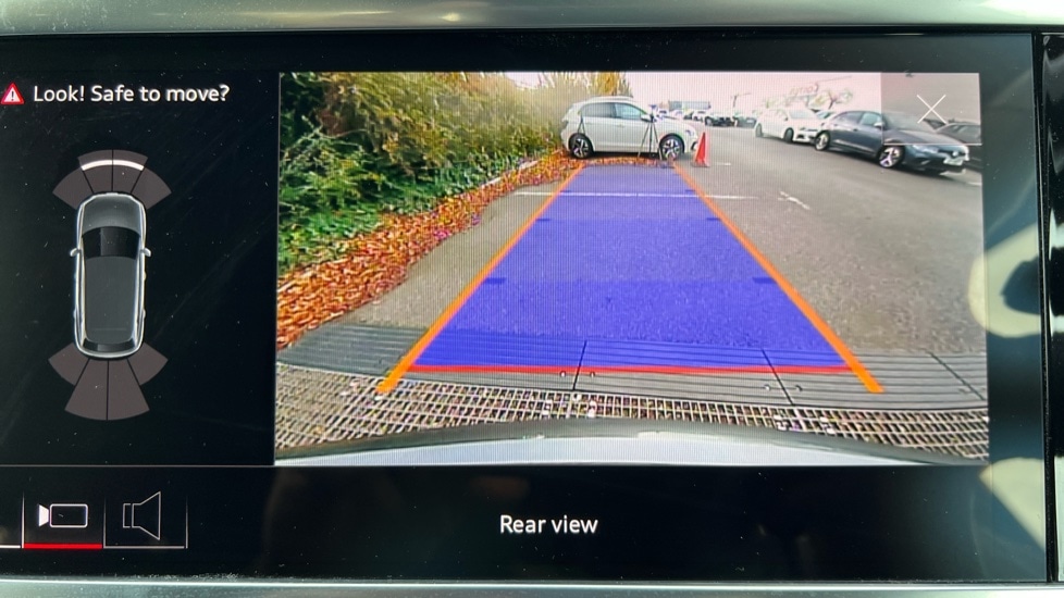 Used Audi Q3 2023 for sale - 76870070: Photo 26