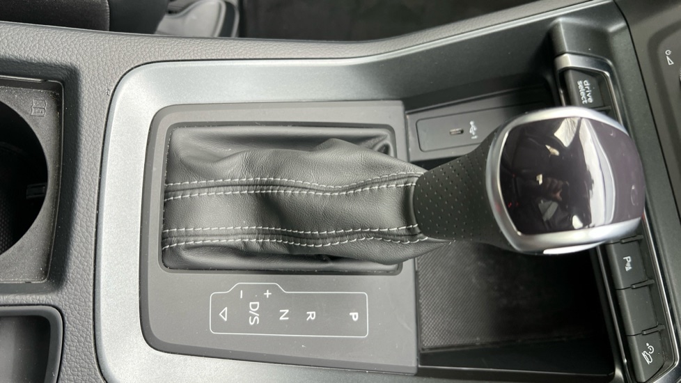 Used Audi Q3 2023 for sale - 76870070: Photo 28