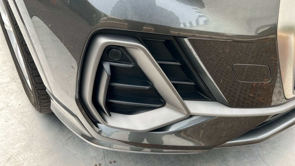 Used Audi Q3 2023 for sale - 76870070: Photo 39