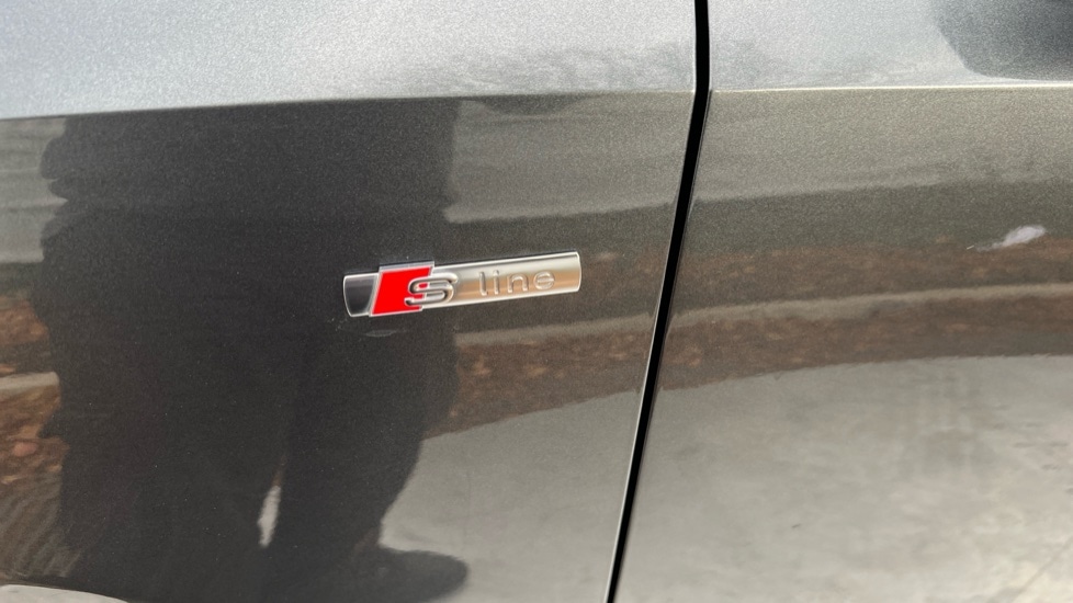 Used Audi Q3 2023 for sale - 76870070: Photo 41