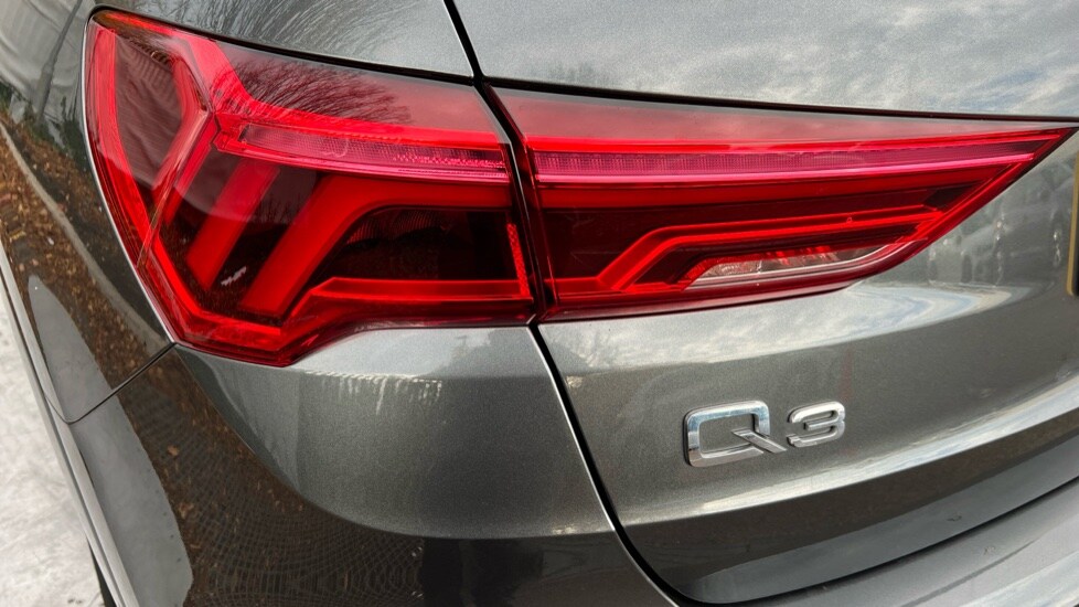 Used Audi Q3 2023 for sale - 76870070: Photo 43