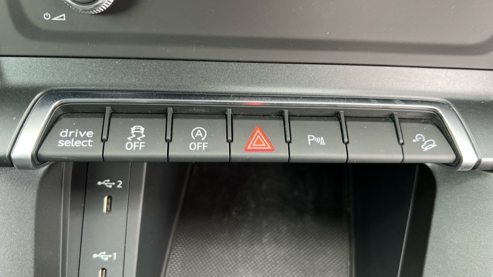 Used Audi Q3 2023 for sale - 76870070: Photo 49