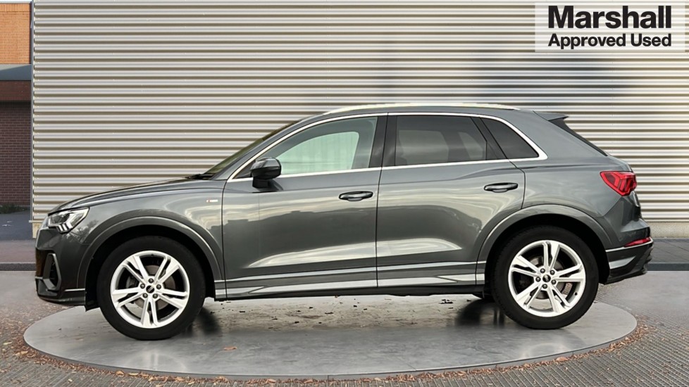 Used Audi Q3 2023 for sale - 76870070: Photo 6