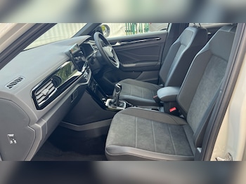 Used Volkswagen T-Roc 2025 for sale - 76328127: Photo