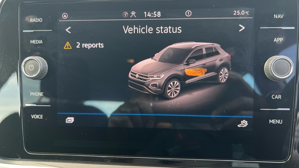 Used Volkswagen T-Roc 2025 for sale - 76868907: Photo 23