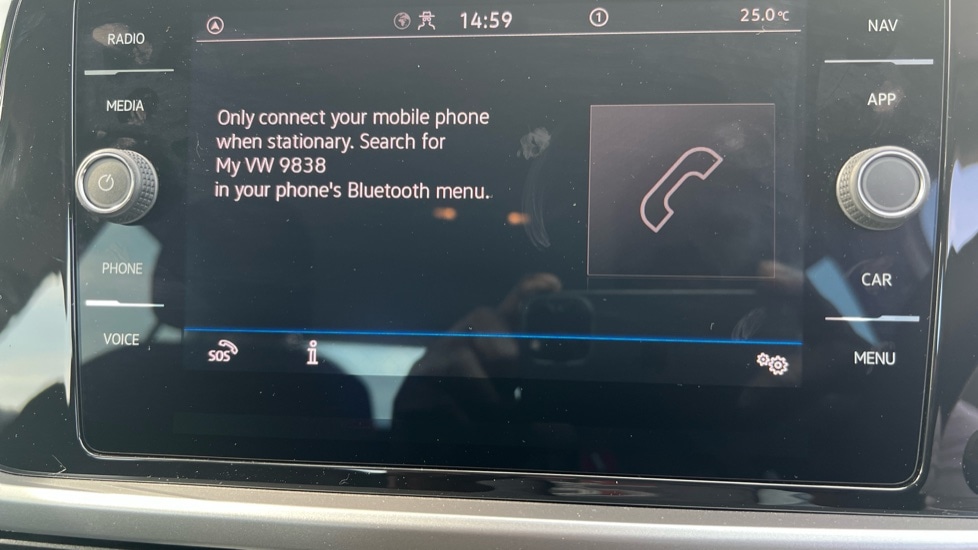 Used Volkswagen T-Roc 2025 for sale - 76868907: Photo 24