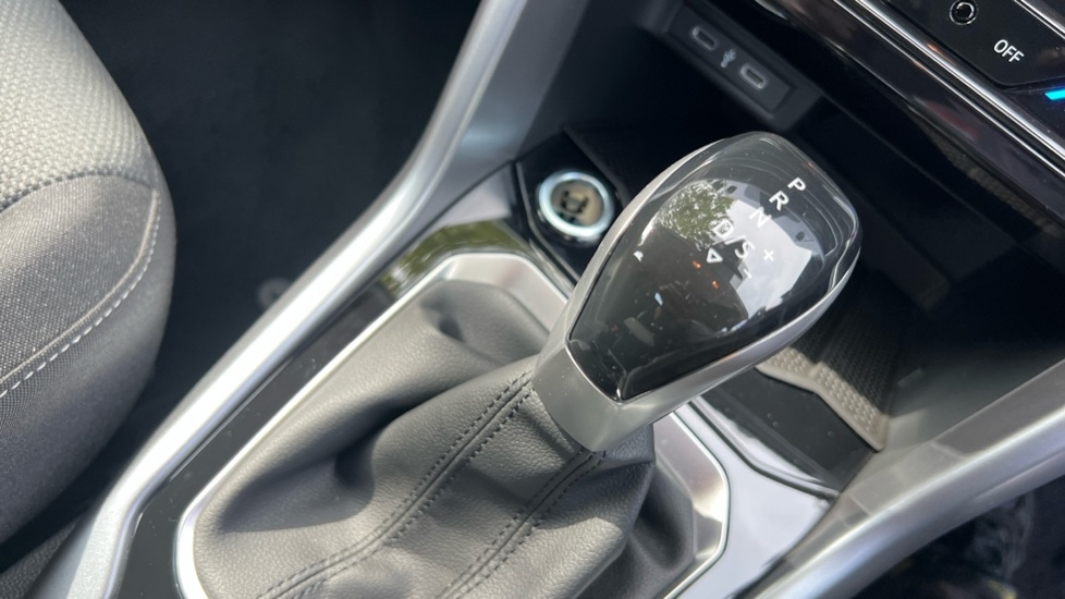 Used Volkswagen T-Roc 2025 for sale - 76868907: Photo 36