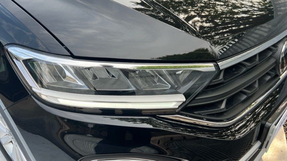 Used Volkswagen T-Roc 2025 for sale - 76868907: Photo 41