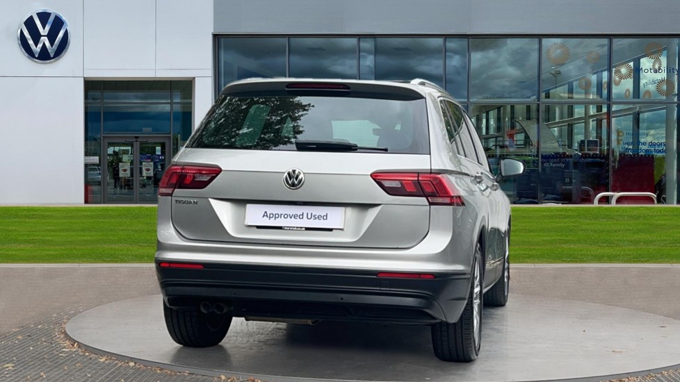 Used Volkswagen Tiguan 2019 for sale - 75886876: Photo 10