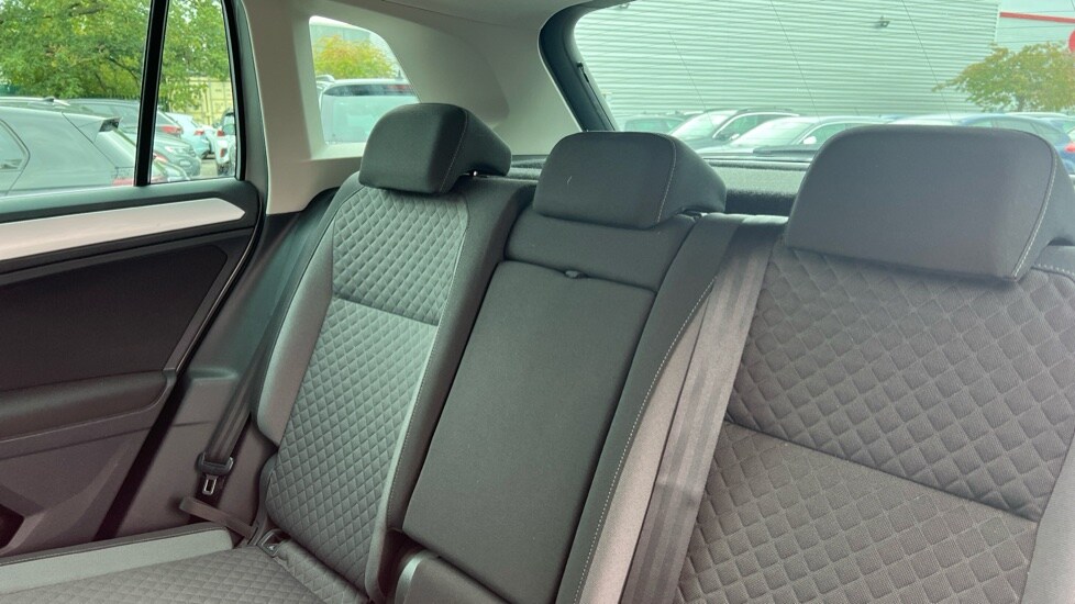 Used Volkswagen Tiguan 2019 for sale - 75886876: Photo 14