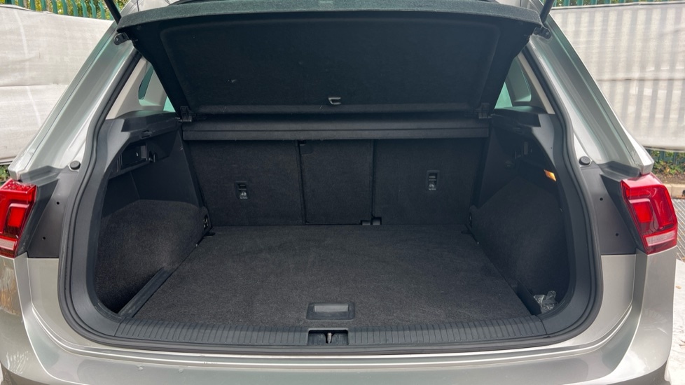 Used Volkswagen Tiguan 2019 for sale - 75886876: Photo 15