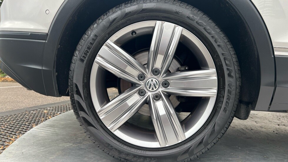 Used Volkswagen Tiguan 2019 for sale - 75886876: Photo 19