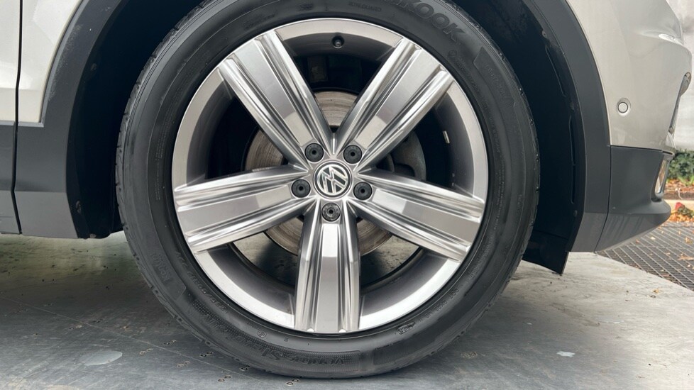 Used Volkswagen Tiguan 2019 for sale - 75886876: Photo 20