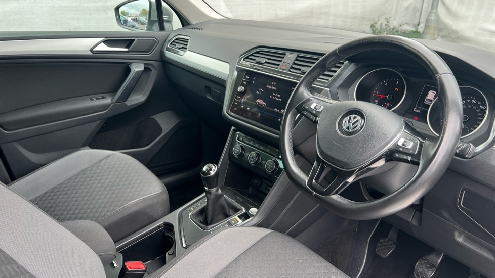 Used Volkswagen Tiguan 2019 for sale - 75886876: Photo 26