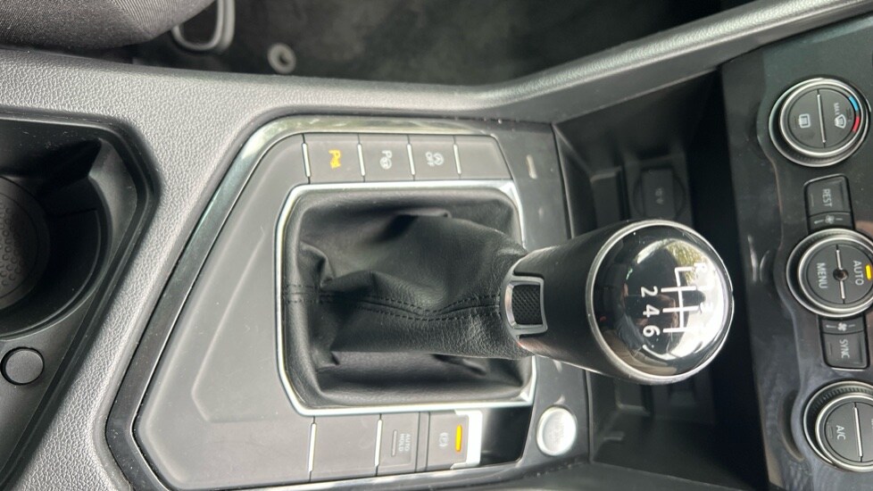 Used Volkswagen Tiguan 2019 for sale - 75886876: Photo 35