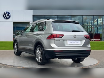 Used Volkswagen Tiguan 2019 for sale - 75886876: Photo 3